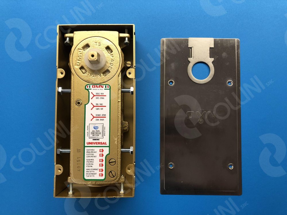 CHIUDIPORTA A PAVIMENTO